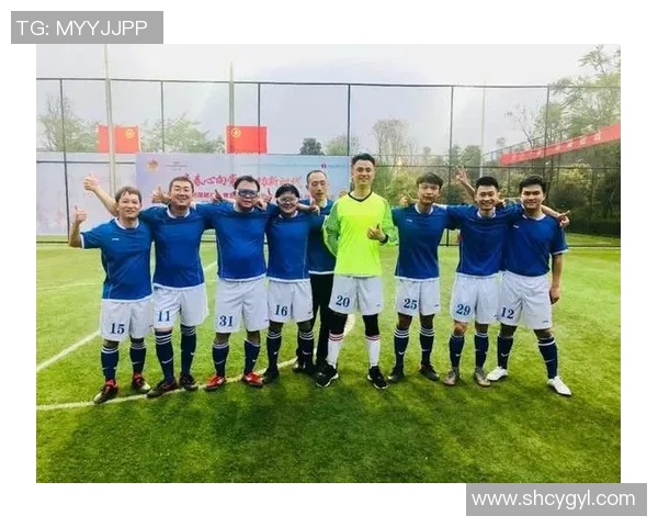 西安足球队在邀请赛中的团队协作表现分析与总结 西安足球队在邀请赛中的团队协作表现分析与总结