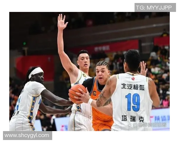 武汉篮球队与西安篮球队赛后分析个人能力对比与表现总结 武汉篮球队与西安篮球队赛后分析个人能力对比与表现总结